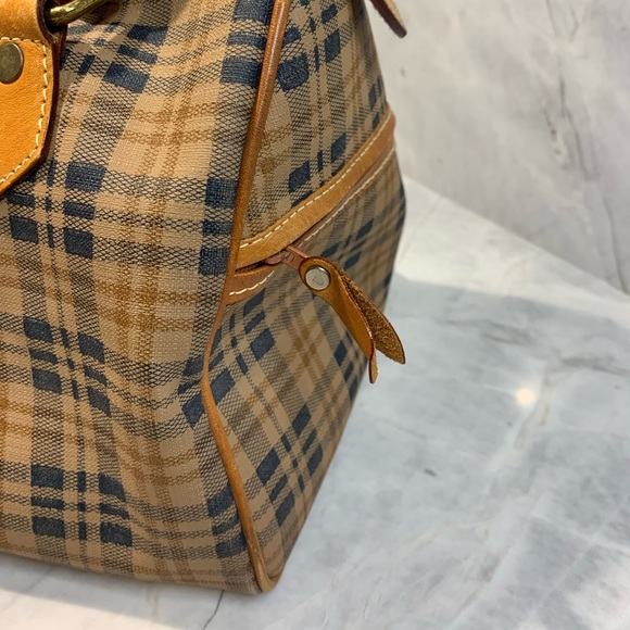 Kirino Collection plaid tan and navy leather bag roomy with inside pocket - Picture 7 of 16